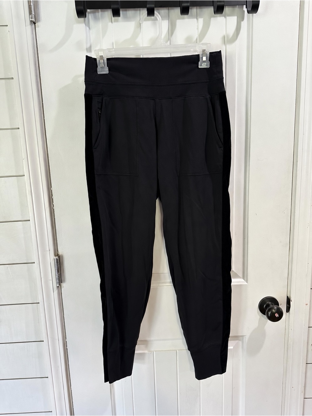 Athleta Venice Velvet Stripe Jogger Pants Black Women’s S High Rise